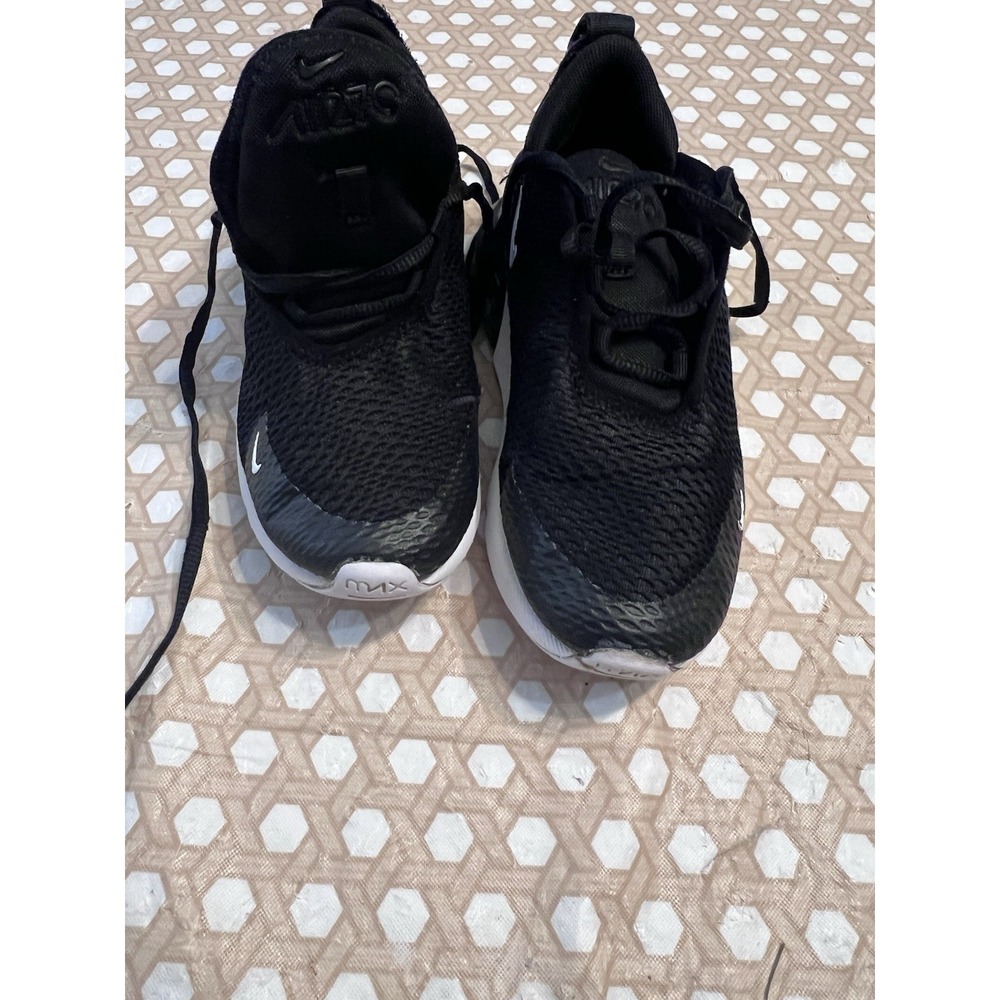 Nike‎ Air Max 270 Boy's Size Running Shoes Black White See Des
